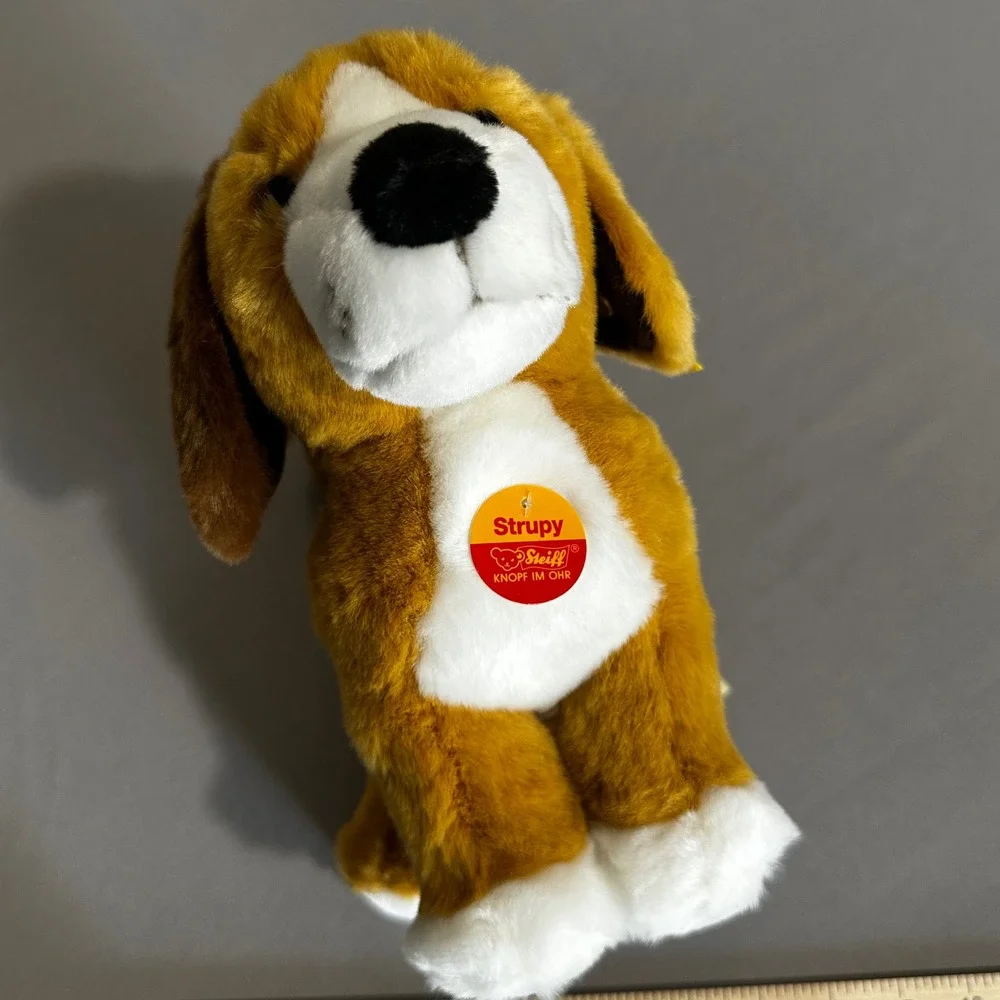Steiff Strupy Beagle Dog Plush 26cm Brown White NEW 078729 Button in Ear Tag